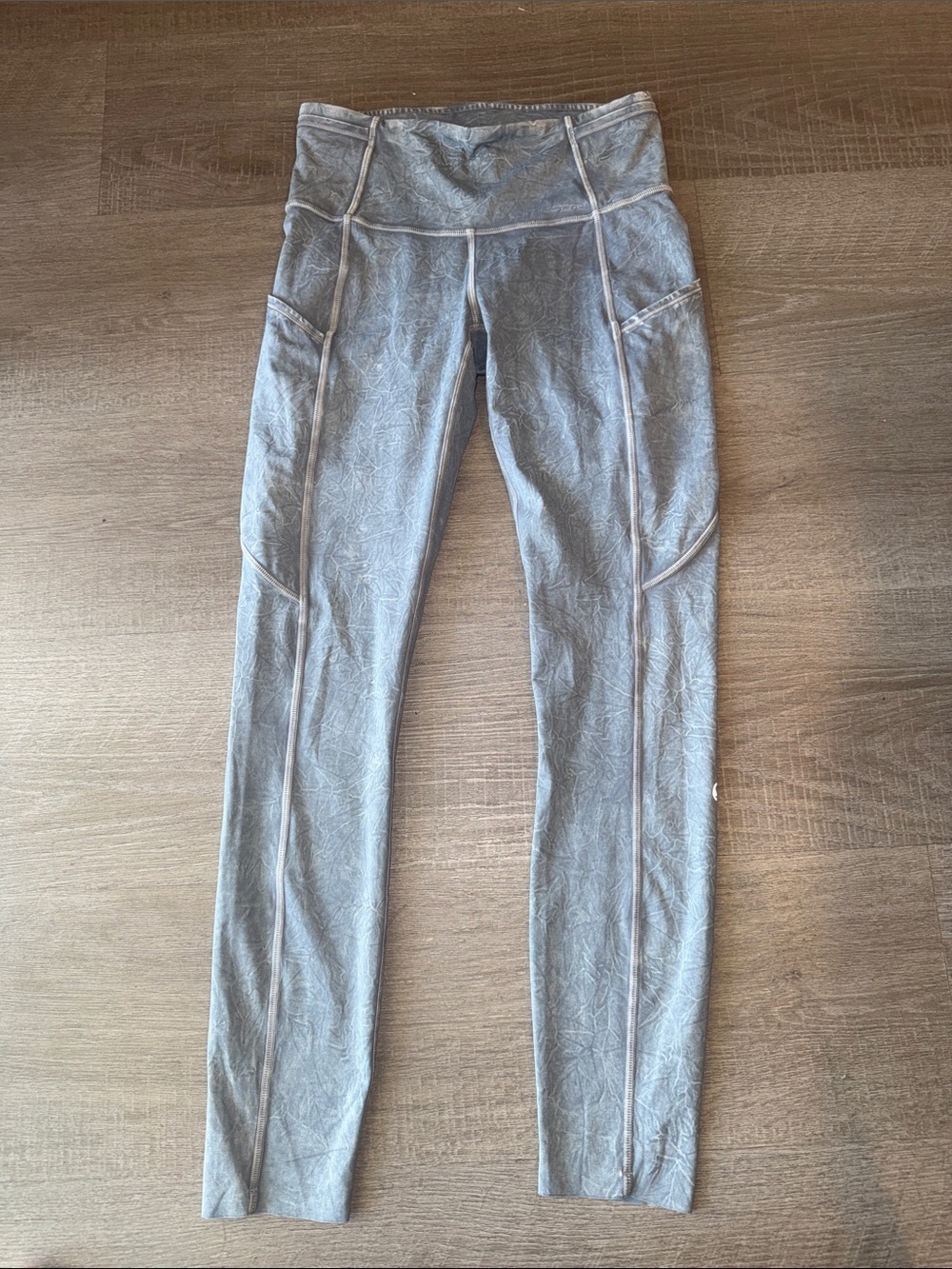 Lululemon Fast and Free High Rise Leggings Ice Wash Grey Sz 4